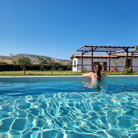 Agriturismo Essentia Dimora Rurale Larino ภายนอก รูปภาพ