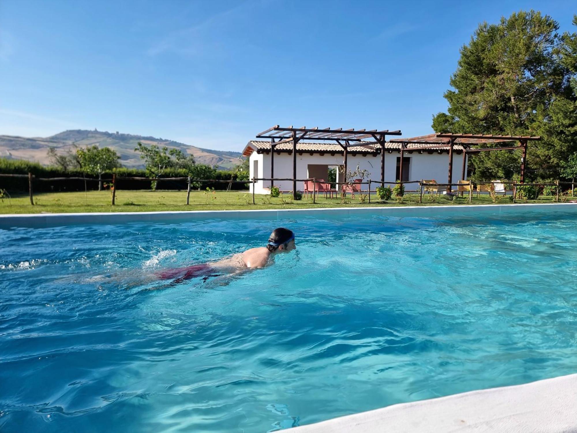 Agriturismo Essentia Dimora Rurale Larino ภายนอก รูปภาพ